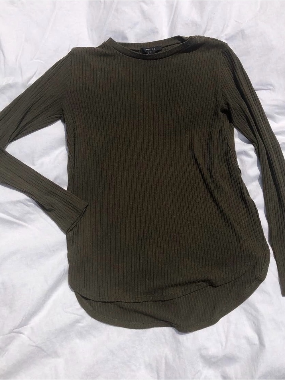 Olive Green Ribbed Long-Sleeve Top with Side Slit
